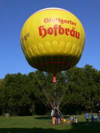 Ein gelber netzloser Gasballon